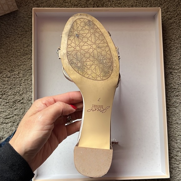 Badgley Mischka champagne bridal block heels - Picture 7 of 9